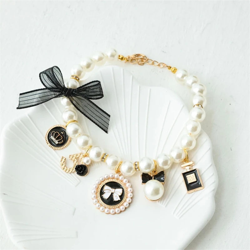 Sweet Girl Bow Knot Necklaces for Cats Lace Pearl Small Medium Puppy Neck Wear Crown Pendant Adjustable Chihuahua Accessories