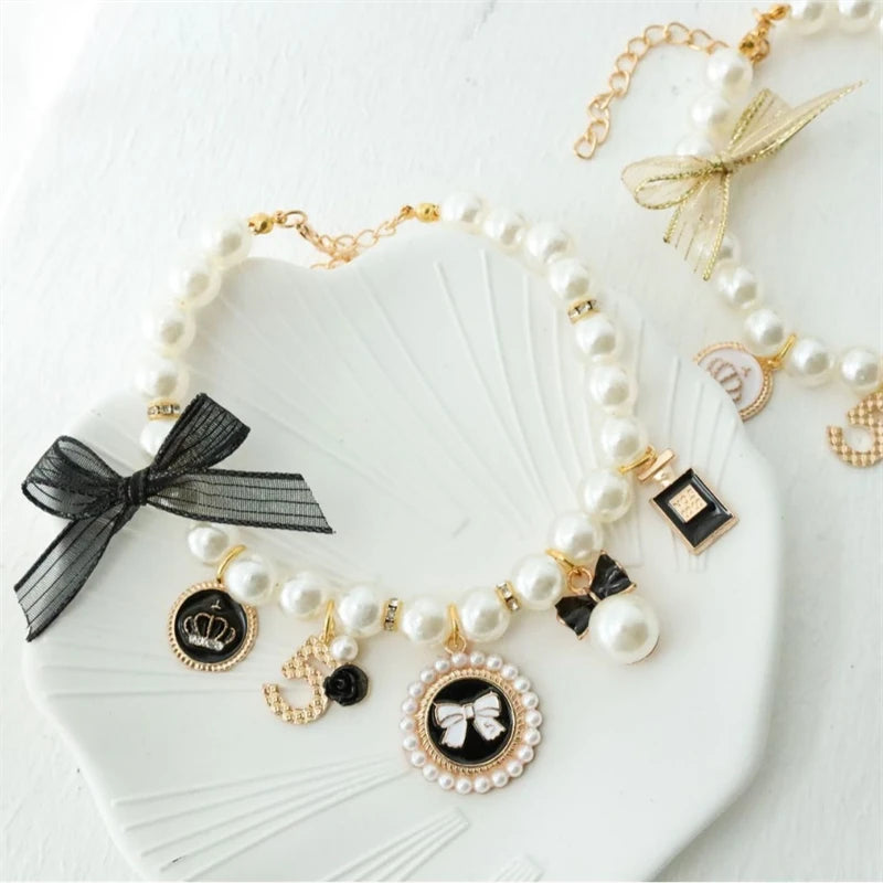 Sweet Girl Bow Knot Necklaces for Cats Lace Pearl Small Medium Puppy Neck Wear Crown Pendant Adjustable Chihuahua Accessories