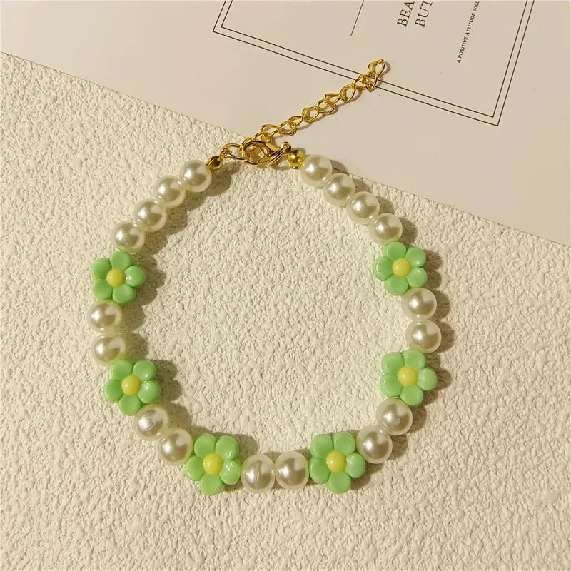 Adjustable Pearl Cat Collar with Flower Charm Fashion Necklace for Small Dogs Puppy Jewelry Accessories Pet Cat Necklace