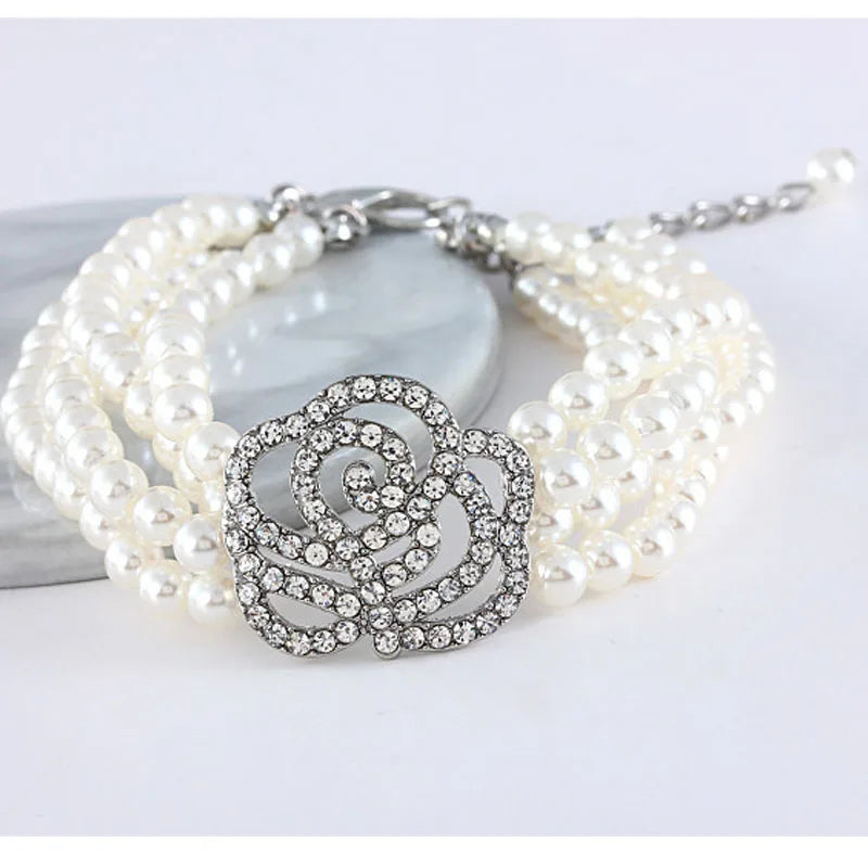 Luxury Cat Dog Collar Four-Rows Pearl Diamond Flower Necklace Collar Chain For Small Dog Cat 20/25/30cm Rhinestone Pet Accessory